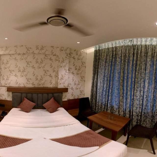 Hotel India Gate Narhe, Pune Exterior photo