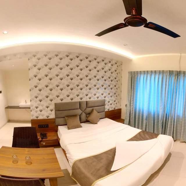 Hotel India Gate Narhe, Pune Exterior photo